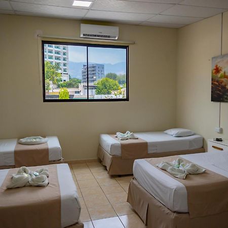 Hotel La Capilla - Suites & Apartments San Benito San Salvador Eksteriør billede