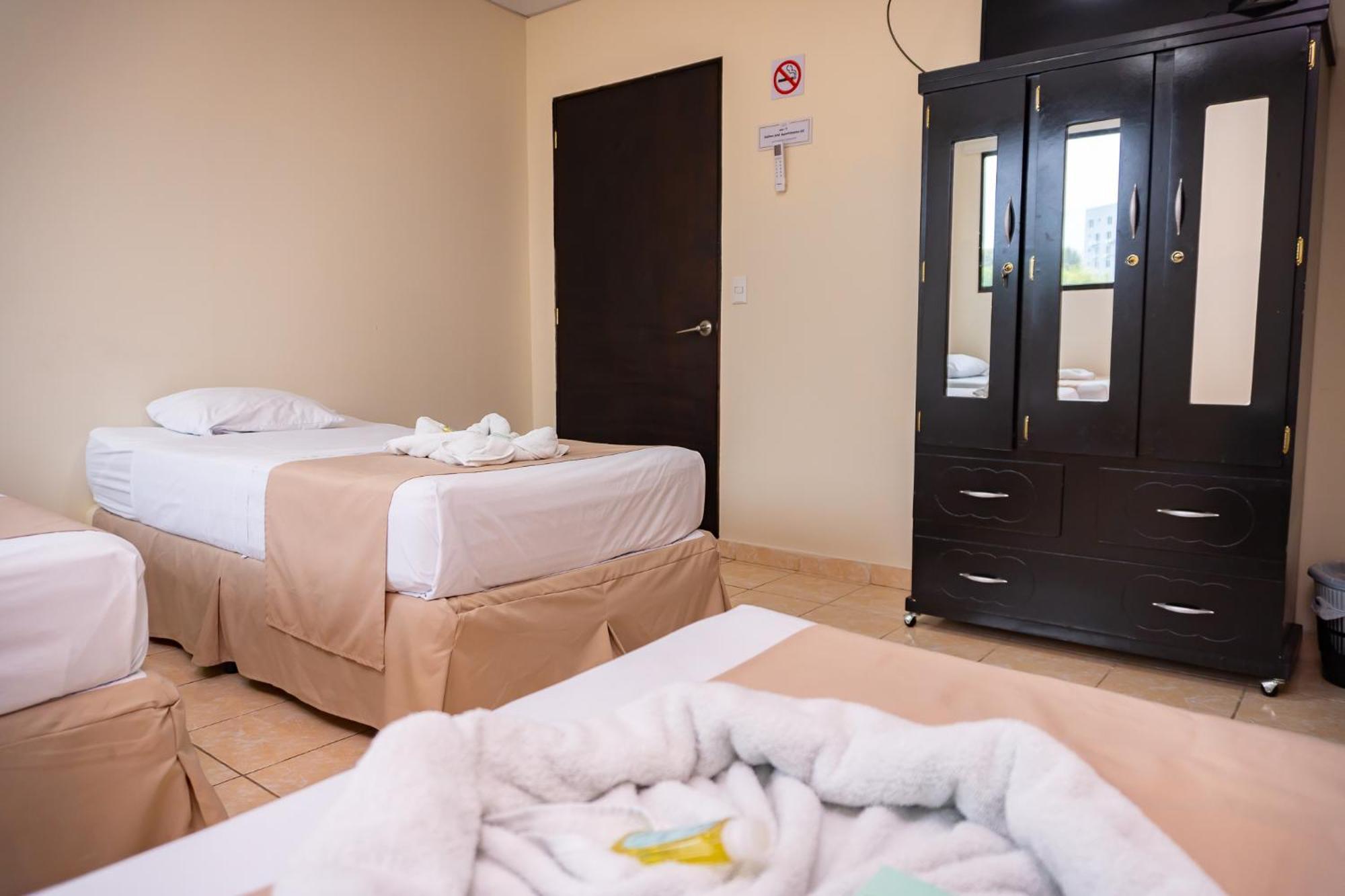 Hotel La Capilla - Suites & Apartments San Benito San Salvador Eksteriør billede